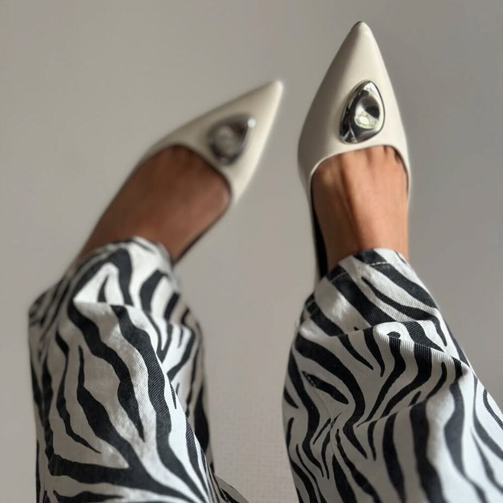 ZARA White Leather Cap Toe Heels NWT Silver Metal Pointed Pumps Size 8 - Picture 14 of 16